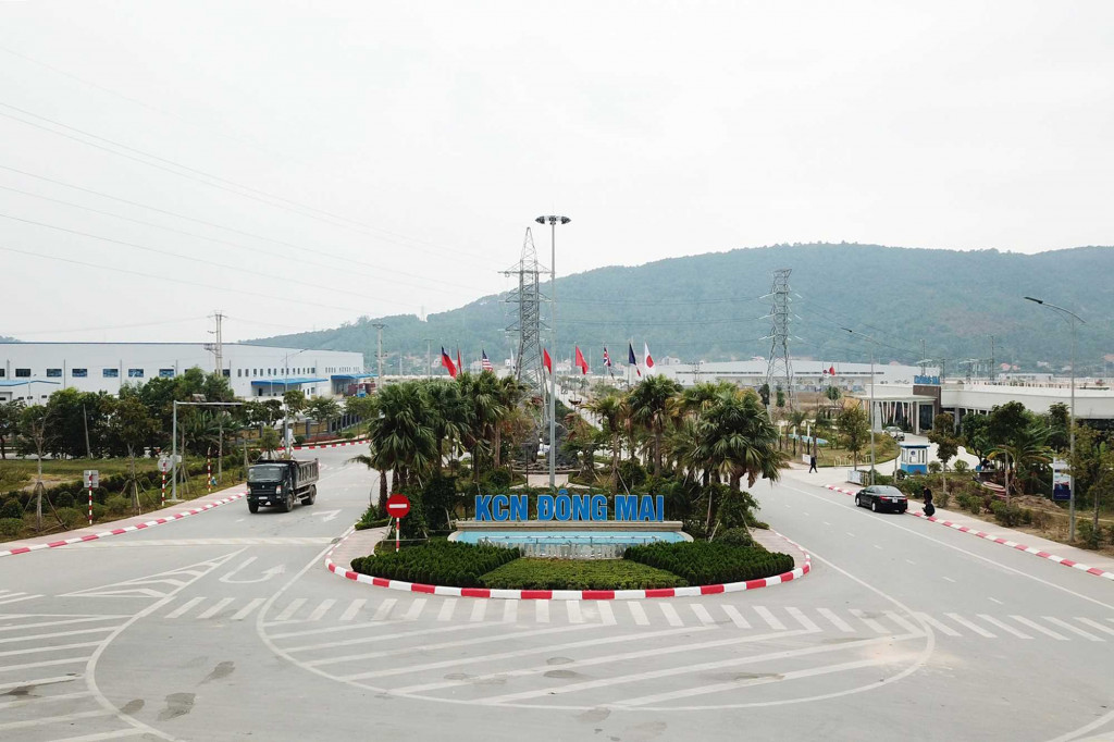 Xe từ sân bay Cát Bi đi KCN Đông Mai giá rẻ